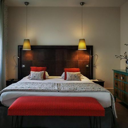 Hotel Le Griffon D'Or Bourg-en-Bresse Bagian luar foto