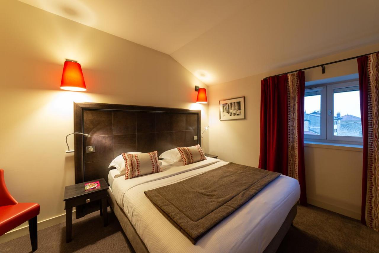 Hotel Le Griffon D'Or Bourg-en-Bresse Bagian luar foto