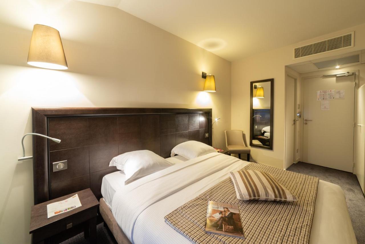 Hotel Le Griffon D'Or Bourg-en-Bresse Bagian luar foto